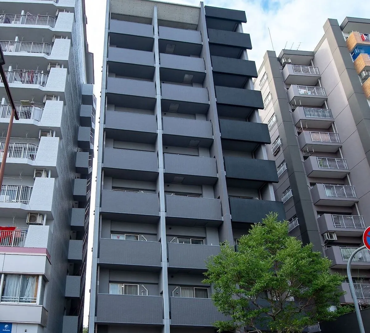Hotel @Rlis_House Shin Osaka East Giappone